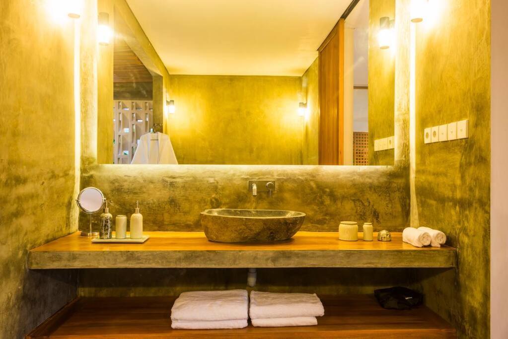 Romantic - Stylish - High End 1Br Villa Canggu Kültér fotó